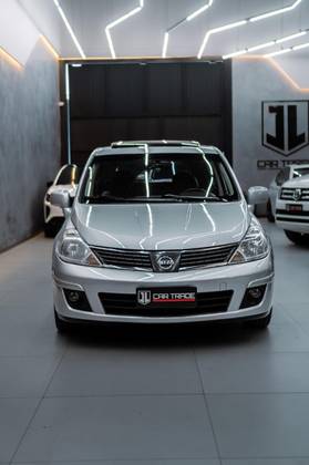 NISSAN TIIDA 1.8 S 16V FLEX 4P MANUAL NISSAN TIIDA 1.8 S 16V FLEX 4P MANUAL